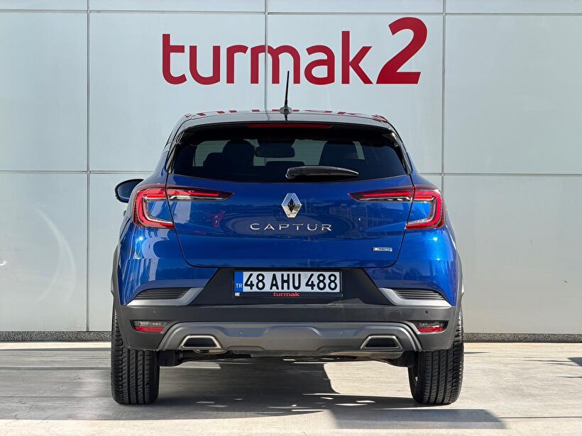 2021 MHEV Otomatik Renault Captur Lacivert Turmak Turizm Ticaret Ve San. Ltd. Şti.