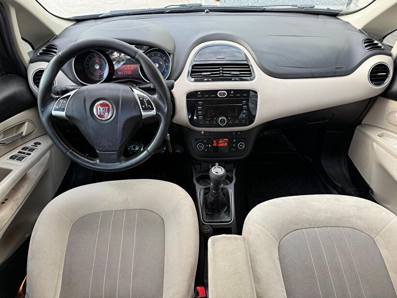 2012 Dizel Manuel Fiat Linea Siyah Turmak Turizm Ticaret Ve San. Ltd. Şti.