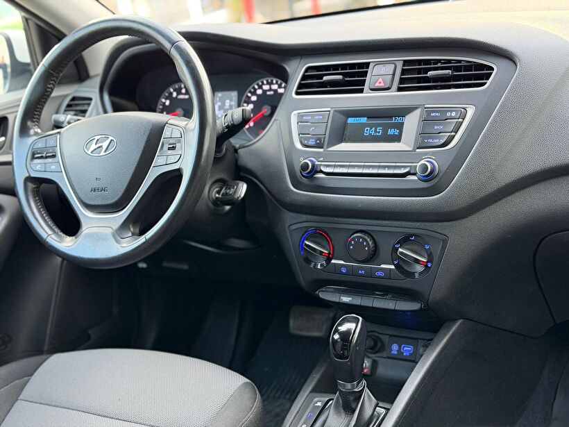 2018 Benzin + LPG Otomatik Hyundai i20 Beyaz Turmak Turizm Ticaret Ve San. Ltd. Şti.