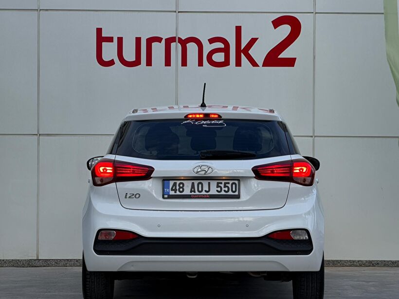 2018 Benzin + LPG Otomatik Hyundai i20 Beyaz Turmak Turizm Ticaret Ve San. Ltd. Şti.