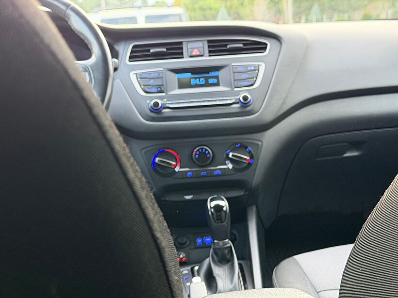 2018 Benzin + LPG Otomatik Hyundai i20 Beyaz Turmak Turizm Ticaret Ve San. Ltd. Şti.