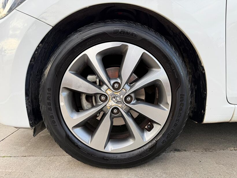 2018 Benzin + LPG Otomatik Hyundai i20 Beyaz Turmak Turizm Ticaret Ve San. Ltd. Şti.