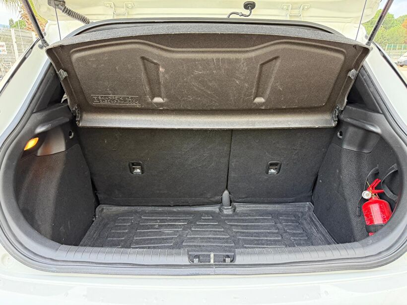 2018 Benzin + LPG Otomatik Hyundai i20 Beyaz Turmak Turizm Ticaret Ve San. Ltd. Şti.