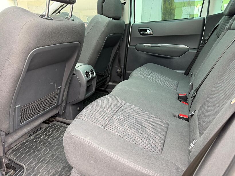 2013 Dizel Otomatik Peugeot 3008 Beyaz Turmak Turizm Ticaret Ve San. Ltd. Şti.