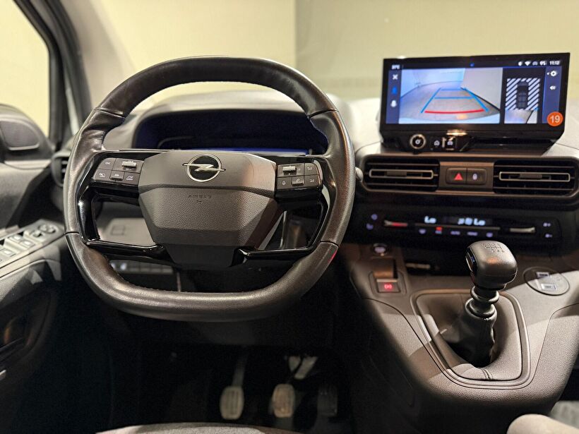 2024 Dizel Manuel Opel Combo Beyaz Turmak Turizm Ticaret Ve San. Ltd. Şti.