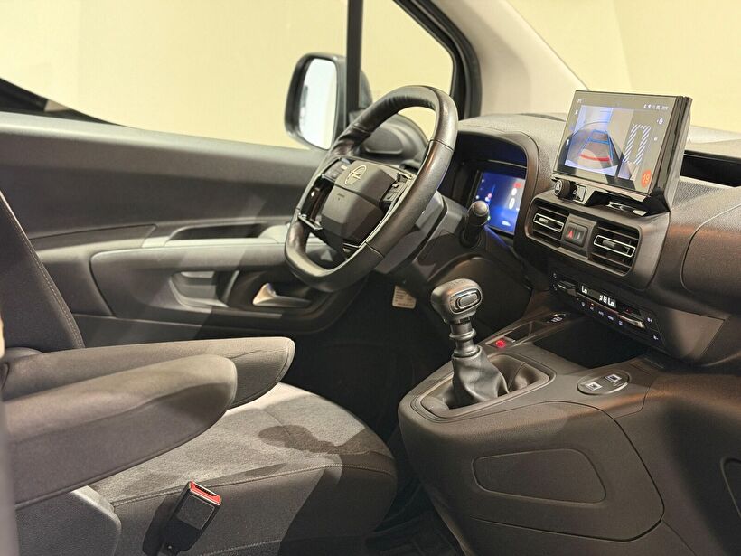 2024 Dizel Manuel Opel Combo Beyaz Turmak Turizm Ticaret Ve San. Ltd. Şti.
