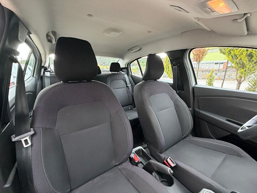 2022 Benzin Otomatik Renault Taliant Beyaz Turmak Turizm Ticaret Ve San. Ltd. Şti.