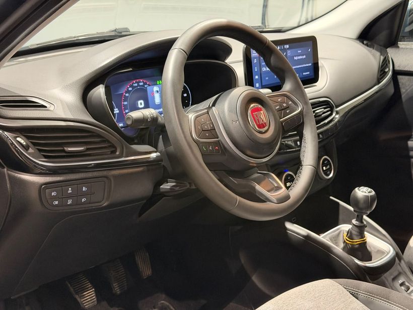 2023 Benzin Manuel Fiat Egea Cross Mavi Turmak Turizm Ticaret Ve San. Ltd. Şti.