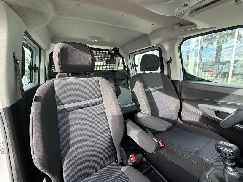 2025 Dizel Manuel Fiat Doblo Beyaz Turmak Turizm Ticaret Ve San. Ltd. Şti.