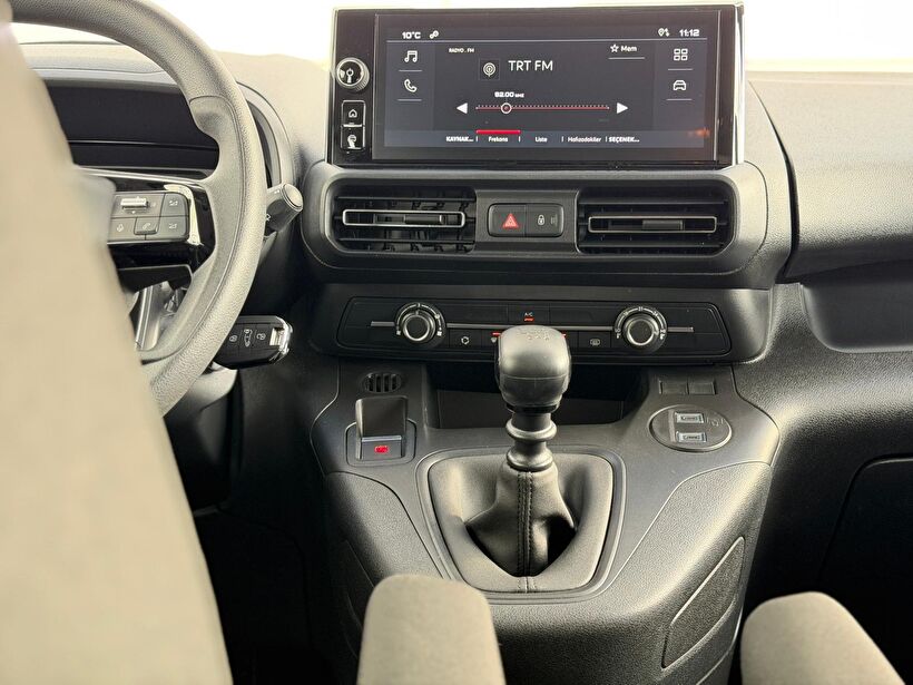 2025 Dizel Manuel Fiat Doblo Beyaz Turmak Turizm Ticaret Ve San. Ltd. Şti.