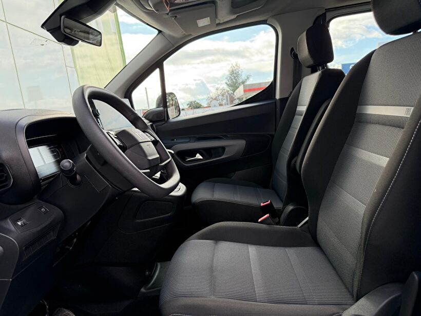 2025 Dizel Manuel Fiat Doblo Beyaz Turmak Turizm Ticaret Ve San. Ltd. Şti.