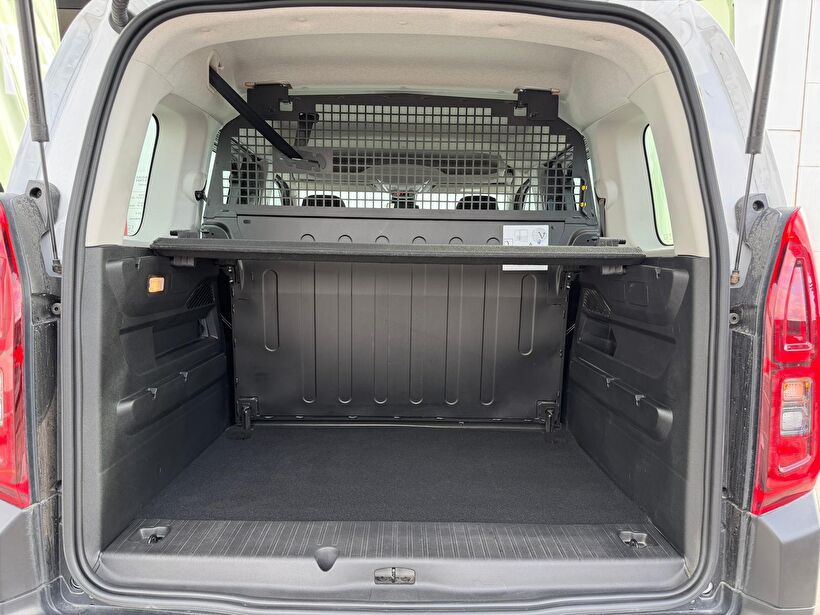 2025 Dizel Manuel Fiat Doblo Beyaz Turmak Turizm Ticaret Ve San. Ltd. Şti.