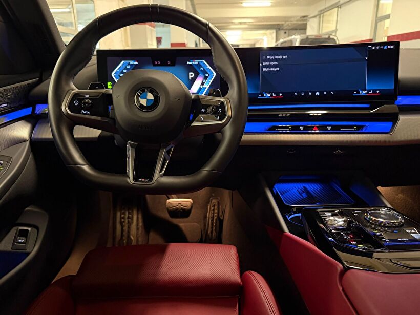 2023 Hybrid Otomatik BMW 5 Serisi Siyah Turmak Turizm Ticaret Ve San. Ltd. Şti.
