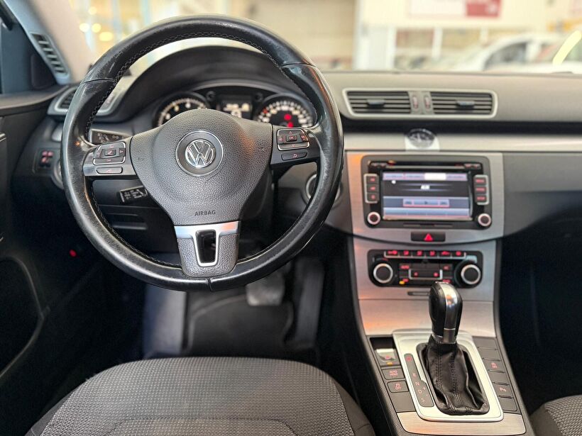 2011 Benzin Otomatik Volkswagen Passat Variant Gri Turmak Turizm Ticaret Ve San. Ltd. Şti.