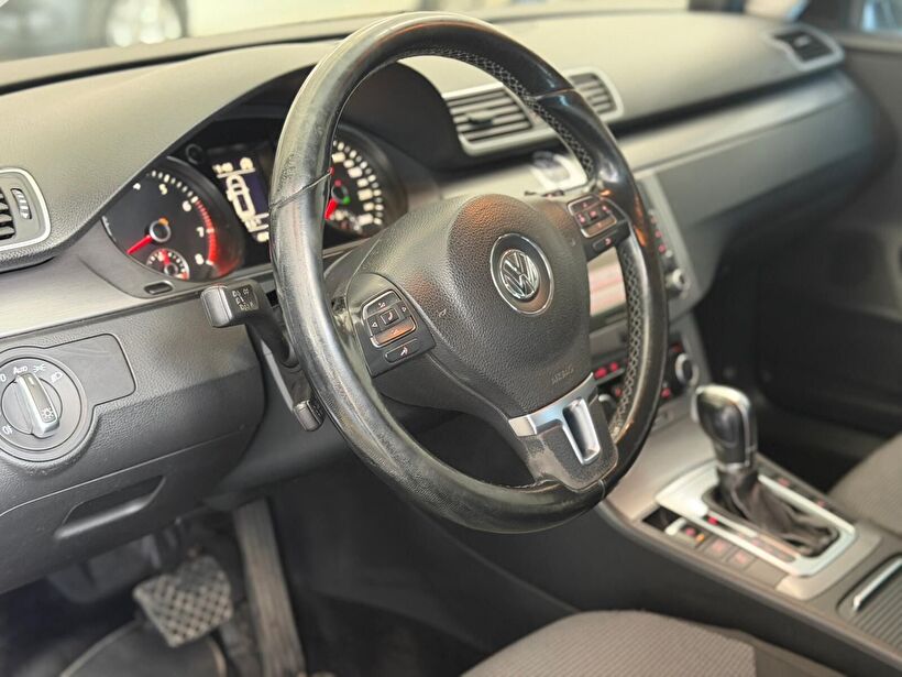 2011 Benzin Otomatik Volkswagen Passat Variant Gri Turmak Turizm Ticaret Ve San. Ltd. Şti.