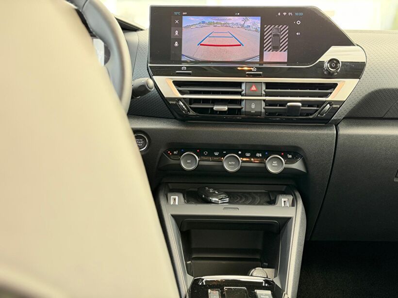 2025 Benzin Otomatik Citroen C4 X Kırmızı Turmak Turizm Ticaret Ve San. Ltd. Şti.