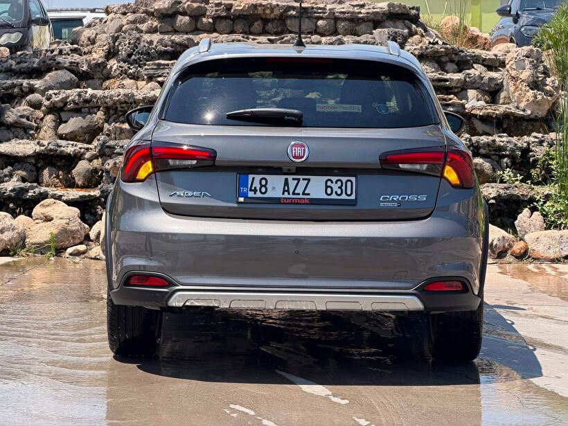 2026 Dizel Otomatik Fiat Egea Cross Gri Turmak Turizm Ticaret Ve San. Ltd. Şti.