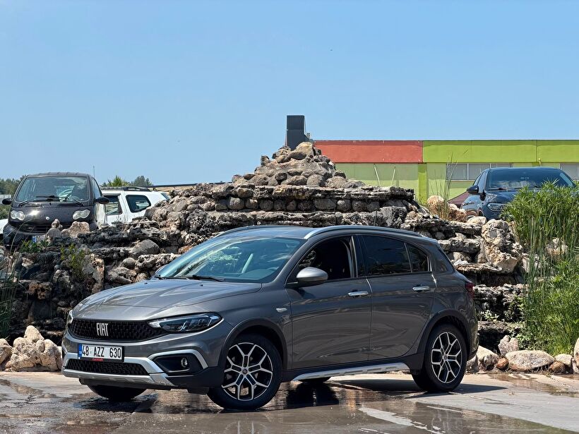 2026 Dizel Otomatik Fiat Egea Cross Gri Turmak Turizm Ticaret Ve San. Ltd. Şti.