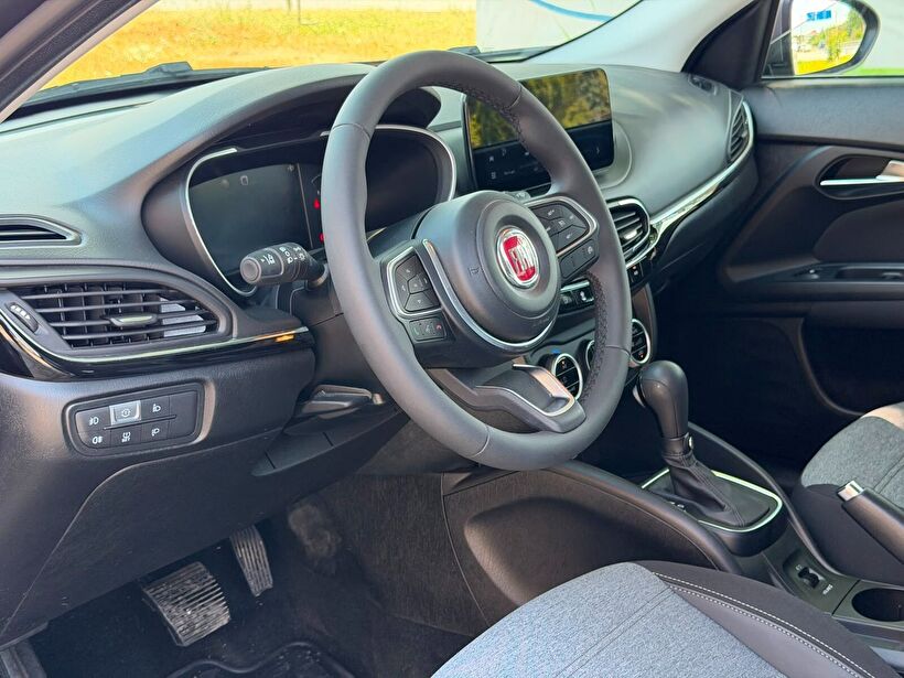 2026 Dizel Otomatik Fiat Egea Cross Gri Turmak Turizm Ticaret Ve San. Ltd. Şti.