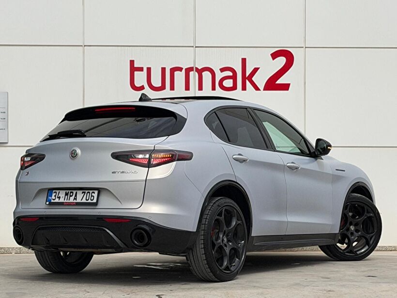 2023 Benzin Otomatik Alfa Romeo Stelvio Gri Turmak Turizm Ticaret Ve San. Ltd. Şti.
