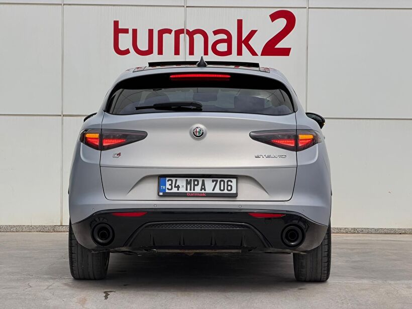 2023 Benzin Otomatik Alfa Romeo Stelvio Gri Turmak Turizm Ticaret Ve San. Ltd. Şti.