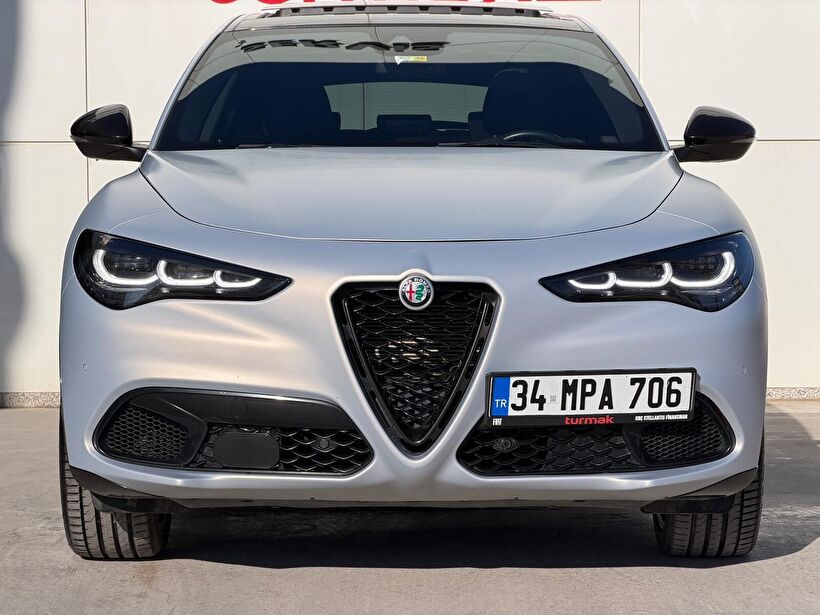 2023 Benzin Otomatik Alfa Romeo Stelvio Gri Turmak Turizm Ticaret Ve San. Ltd. Şti.