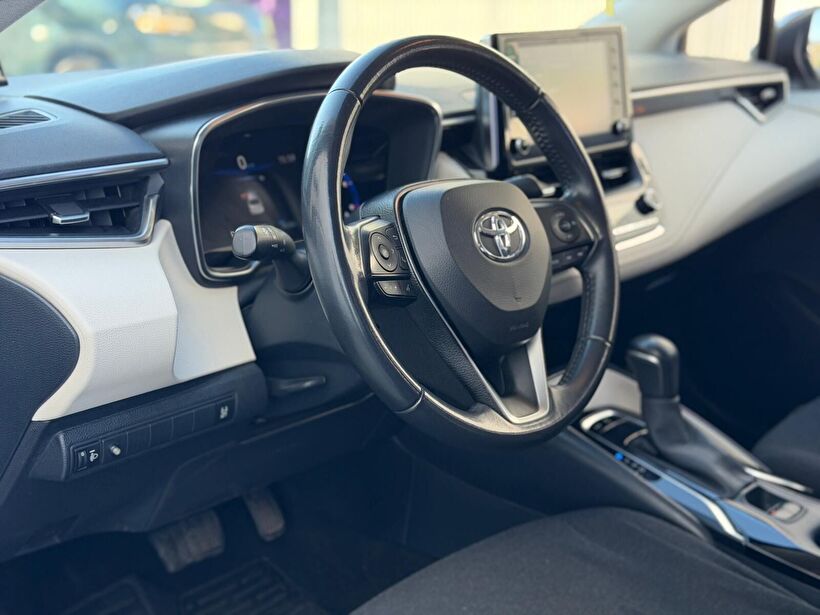 2020 Benzin Otomatik Toyota Corolla Mavi Turmak Turizm Ticaret Ve San. Ltd. Şti.