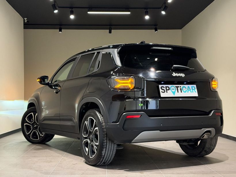 2024 Benzin Otomatik Jeep Avenger Hybrid Siyah Turmak Turizm Ticaret Ve San. Ltd. Şti.
