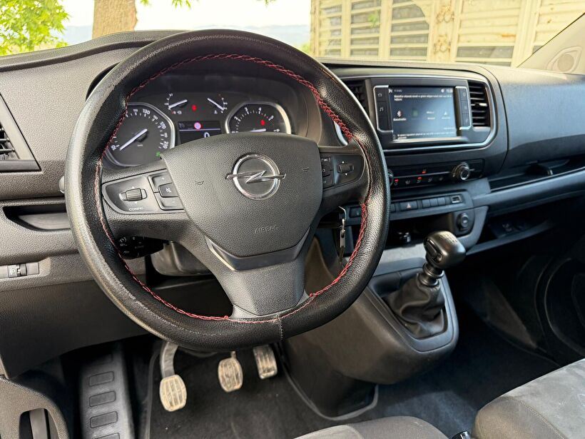 2023 Dizel Manuel Opel Vivaro Beyaz Turmak Turizm Ticaret Ve San. Ltd. Şti.