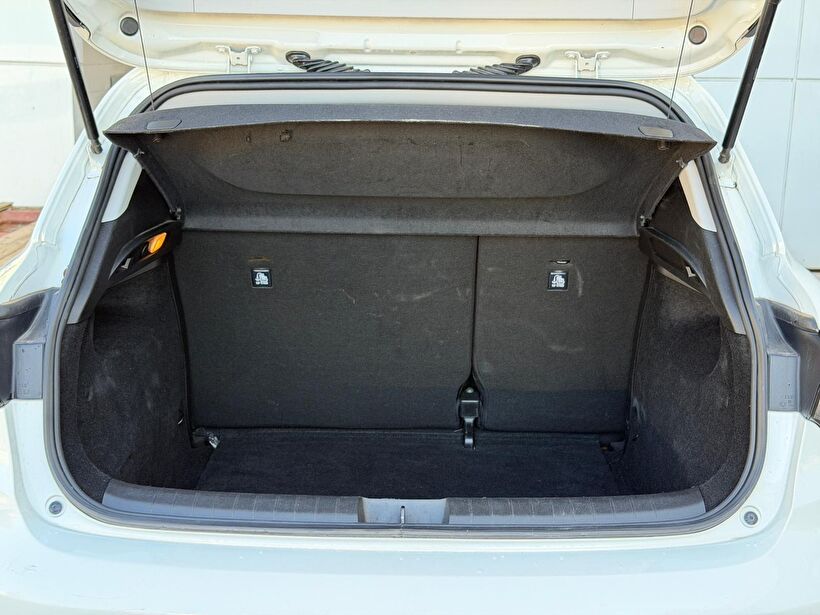 2022 Dizel Otomatik Fiat Egea Beyaz Turmak Turizm Ticaret Ve San. Ltd. Şti.