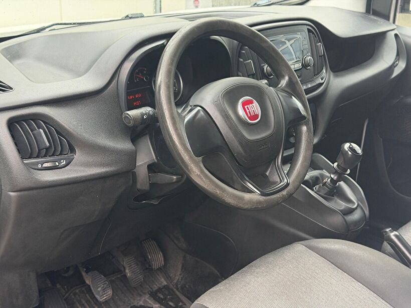 2022 Dizel Manuel Fiat Doblo Cargo Beyaz Turmak Turizm Ticaret Ve San. Ltd. Şti.