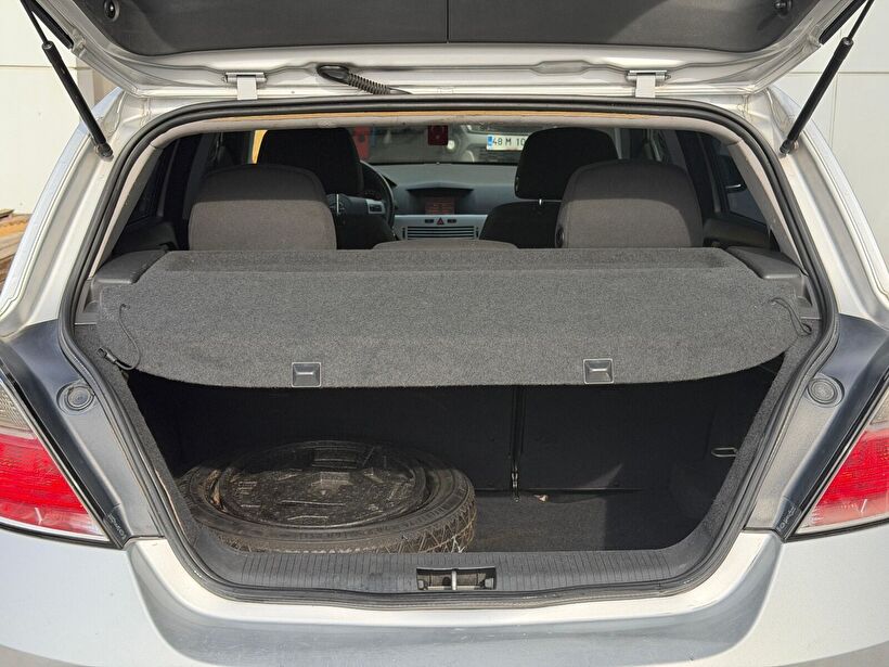 2013 Benzin + LPG Manuel Opel Astra Gümüş Gri Turmak Turizm Ticaret Ve San. Ltd. Şti.