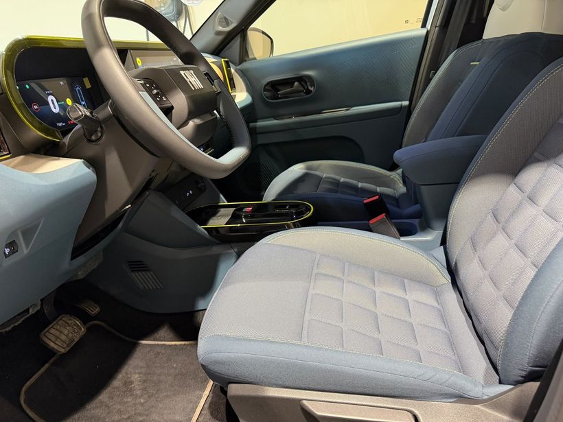 2025 Elektrik Otomatik Fiat Grande Panda Electric Beyaz Turmak Turizm Ticaret Ve San. Ltd. Şti.