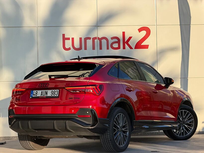 2023 Benzin Otomatik Audi Q3 Kırmızı Turmak Turizm Ticaret Ve San. Ltd. Şti.