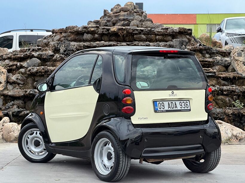 2005 Benzin Otomatik Smart Fortwo Diğer Turmak Turizm Ticaret Ve San. Ltd. Şti.