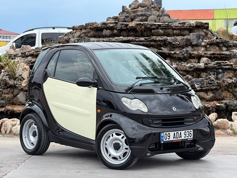 2005 Benzin Otomatik Smart Fortwo Diğer Turmak Turizm Ticaret Ve San. Ltd. Şti.