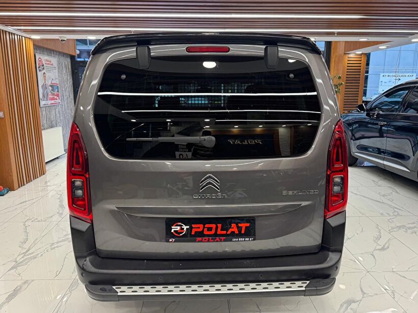 2016 Dizel Otomatik Honda CR-V Siyah Polat Araç Dizayn Otomotiv İnşaat Sanayi Ve Ticaret Limited Şirketi