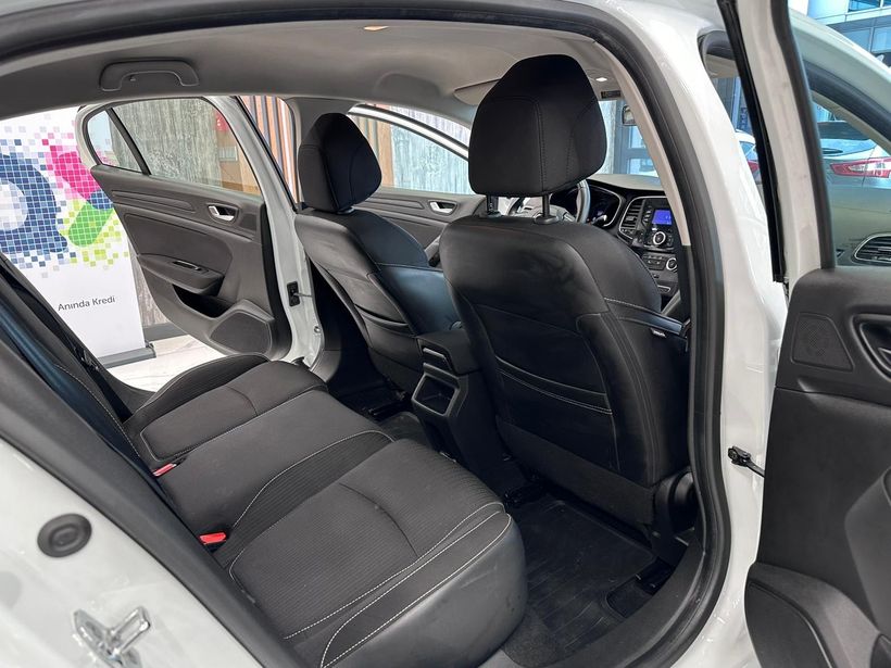 2019 Dizel Otomatik Renault Megane Beyaz Polat Araç Dizayn Otomotiv İnşaat Sanayi Ve Ticaret Limited Şirketi