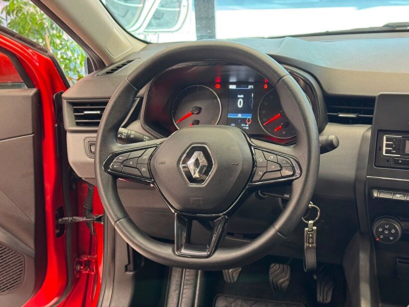 2022 Benzin Manuel Renault Clio Kırmızı Polat Araç Dizayn Otomotiv İnşaat Sanayi Ve Ticaret Limited Şirketi