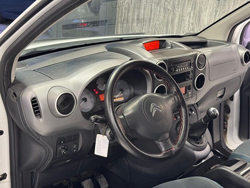 2017 Dizel Manuel Citroen Berlingo Beyaz Polat Araç Dizayn Otomotiv İnşaat Sanayi Ve Ticaret Limited Şirketi