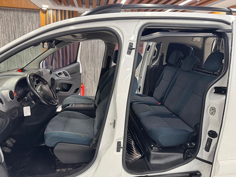 2017 Dizel Manuel Citroen Berlingo Beyaz Polat Araç Dizayn Otomotiv İnşaat Sanayi Ve Ticaret Limited Şirketi