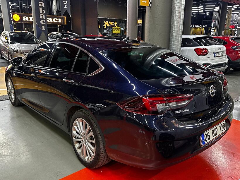 2018 Dizel Otomatik Opel Insignia Mavi Polat Araç Dizayn Otomotiv İnşaat Sanayi Ve Ticaret Limited Şirketi
