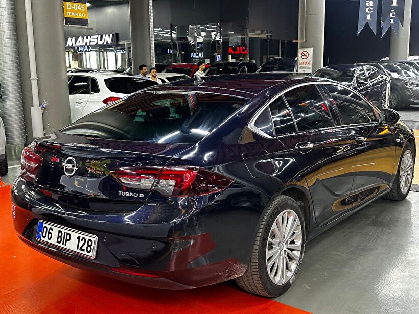 2018 Dizel Otomatik Opel Insignia Mavi Polat Araç Dizayn Otomotiv İnşaat Sanayi Ve Ticaret Limited Şirketi