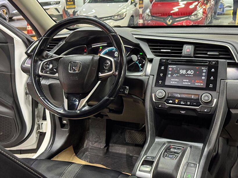 2020 Benzin + LPG Otomatik Honda Civic Beyaz Polat Araç Dizayn Otomotiv İnşaat Sanayi Ve Ticaret Limited Şirketi