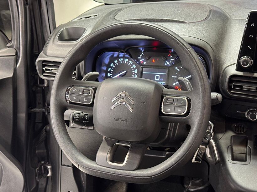 2023 Dizel Otomatik Citroen Berlingo Gri Polat Araç Dizayn Otomotiv İnşaat Sanayi Ve Ticaret Limited Şirketi