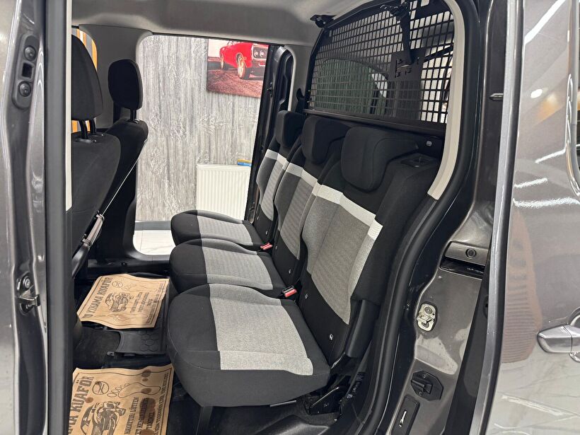 2023 Dizel Otomatik Citroen Berlingo Gri Polat Araç Dizayn Otomotiv İnşaat Sanayi Ve Ticaret Limited Şirketi