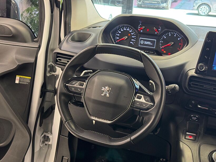 2022 Dizel Otomatik Peugeot Rifter Beyaz Polat Araç Dizayn Otomotiv İnşaat Sanayi Ve Ticaret Limited Şirketi