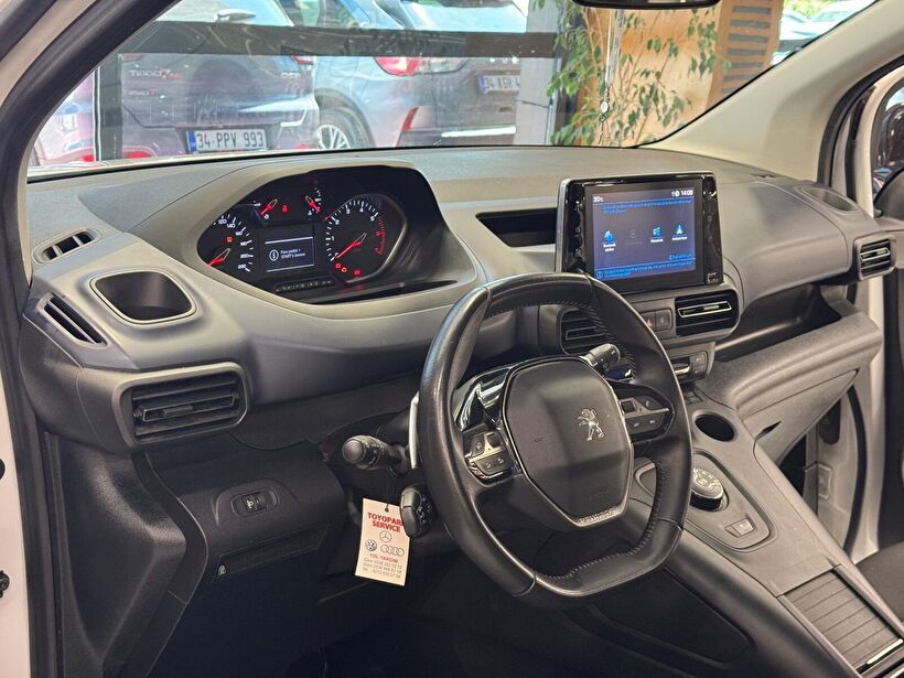 2022 Dizel Otomatik Peugeot Rifter Beyaz Polat Araç Dizayn Otomotiv İnşaat Sanayi Ve Ticaret Limited Şirketi