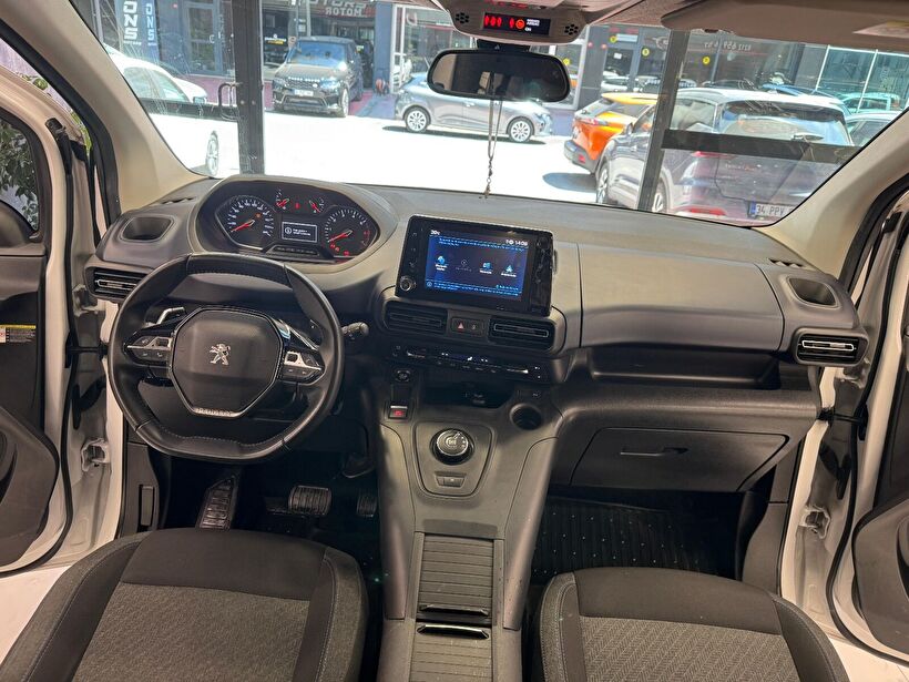 2022 Dizel Otomatik Peugeot Rifter Beyaz Polat Araç Dizayn Otomotiv İnşaat Sanayi Ve Ticaret Limited Şirketi