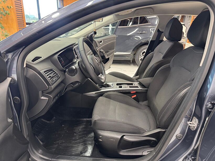 2023 Benzin Otomatik Renault Megane Gri Polat Araç Dizayn Otomotiv İnşaat Sanayi Ve Ticaret Limited Şirketi